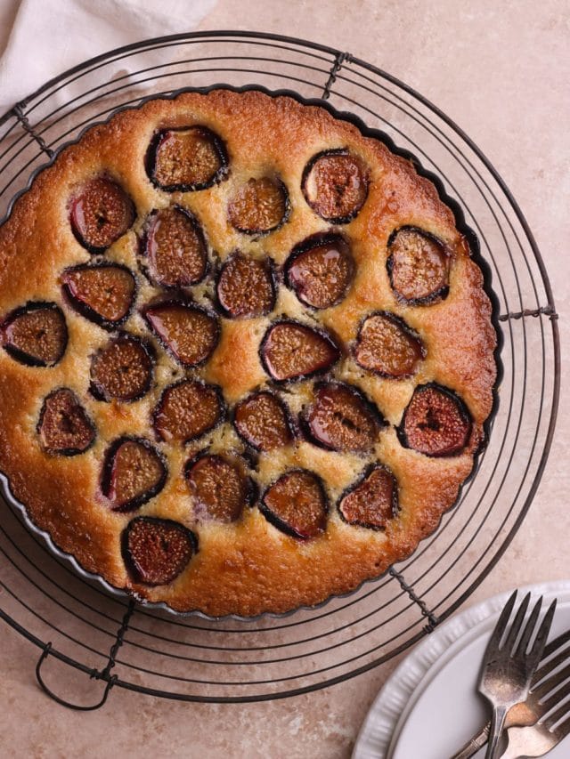 Fig Almond Cake